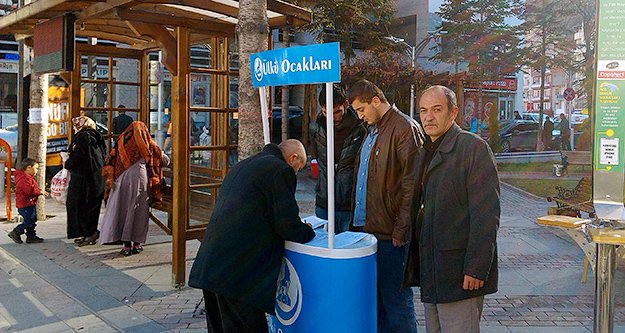 Ülkü Ocakları, Uygur Türkleri için imza kampanyası başlattı