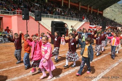 Tam boy resmi grebilmek iin tklayn