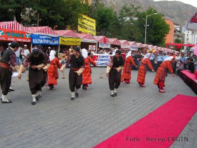 Tam boy resmi grebilmek iin tklayn