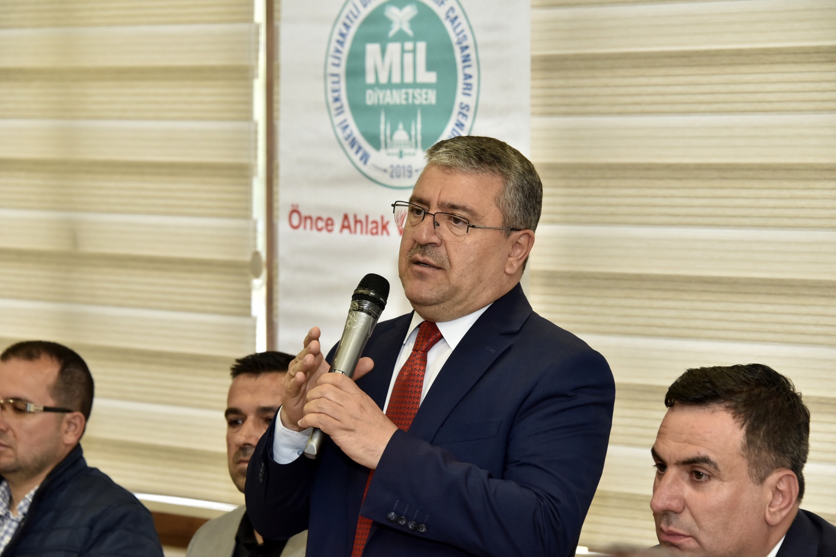 Mil Diyanet Sen Başkanı Celaleddin Gül