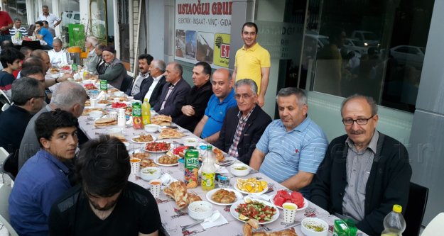 Ustaoğlu’ndan iftar programı