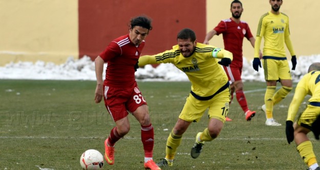 Gümüş son dakikada yıkıldı: 2-2