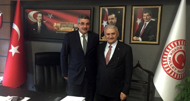 Bakan Yıldırım, Pektaş’ı ziyaret etti