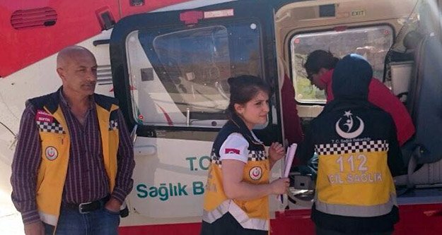 Ambulans helikopter İbrahim bebek için havalandı