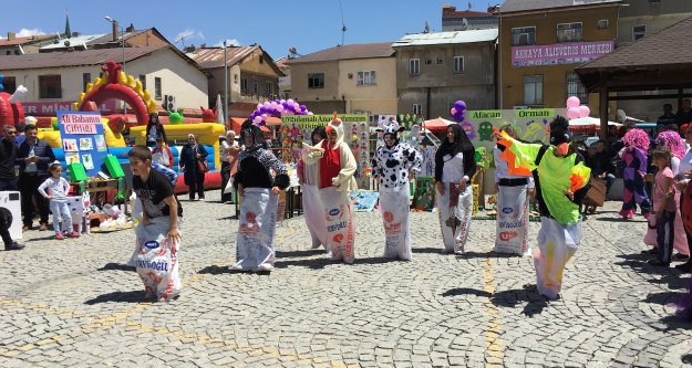 Kelkit’te Bahar Şenliği Düzenledi