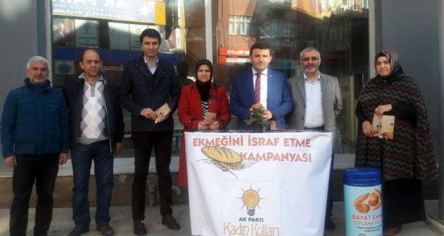 AK kadınlardan ekmek kampanyası