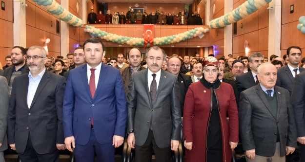 Gümüşhane’de Cumhurbaşkanlığı hükümet sistemi konuşuldu