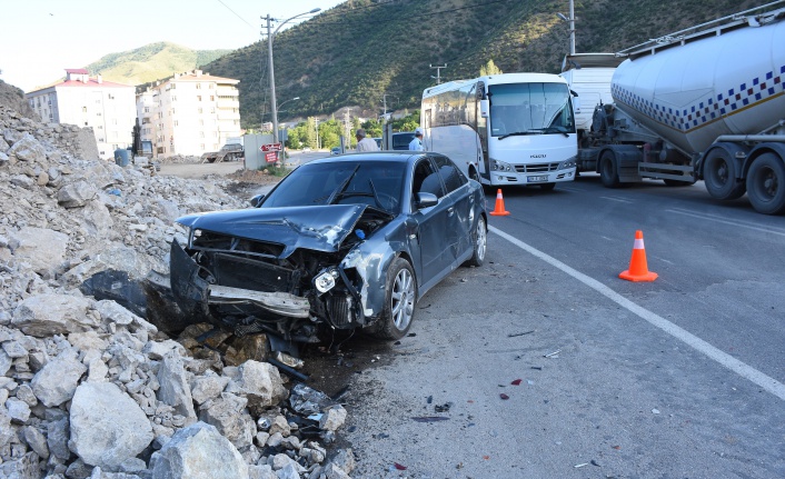 Gümüşhane’de trafik kazası: 3’ü çocuk, 7 yaralı