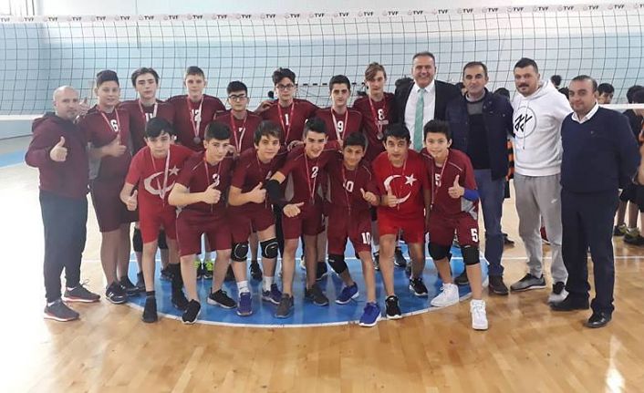 Anadolu Yıldızlar Ligi Voleybol Grup Müsabakaları Sona Erdi