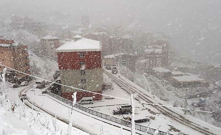 Gümüşhane’de kar yağışı