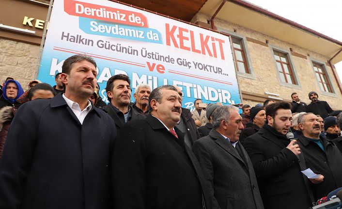 AK Parti Kelkit teşkilatları istifa etti