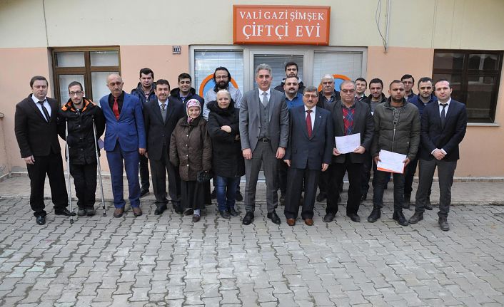 Gümüşhane’de Tıbbi ve Aromatik Bitki Yetiştiriciliği kursiyerleri sertifikalarını aldı