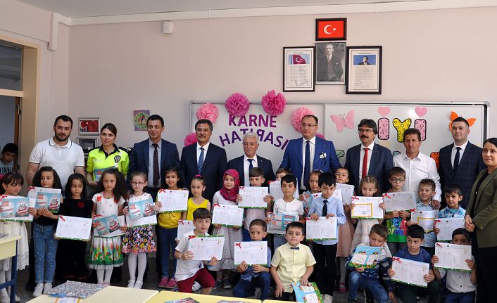 Gümüşhane’de 19 bin 506 öğrenci karne aldı