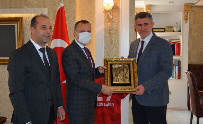 TBB Başkanı Feyzioğlu Sağkan’a Gümüşhane’den cevap verdi