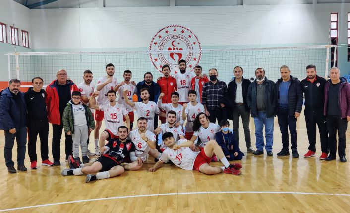 Voleybol'da play-off başlıyor