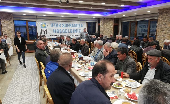 İYİ Parti iftarda buluştu