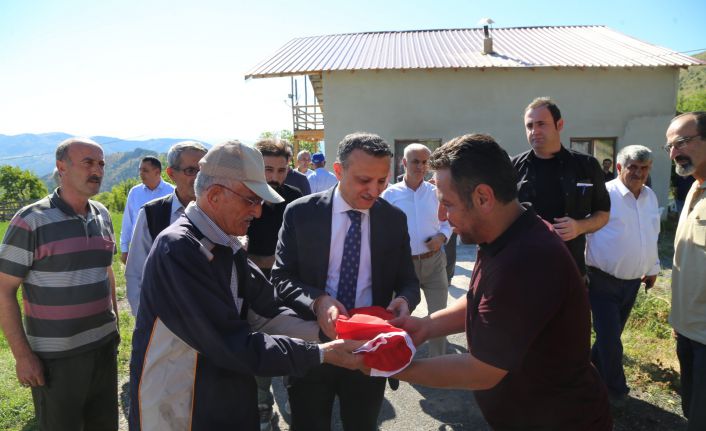 Vali Taşbilek’ten 6 köye ziyaret