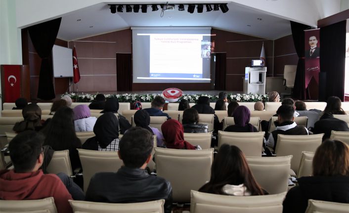 Fulbright Türkiye’den burs tanıtımı 