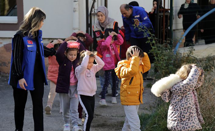 Gümüşhane’de deprem anı tatbikatı yapıldı