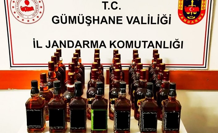 Jandarma kaçak alkole geçit vermedi