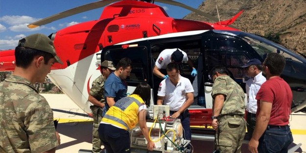 Ambulans Helikopter Gümüşhane’den Bir Günlük Bebek İçin Havalandı