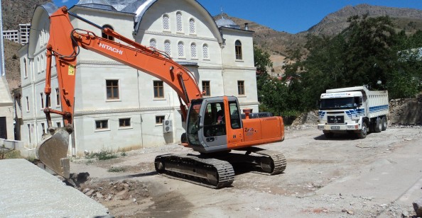 Cengiz İnşaattan Hayırlı Çalışma