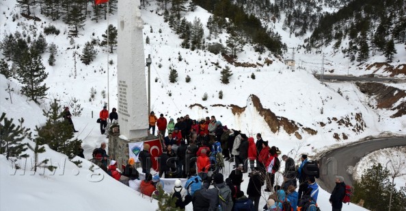 Çığ Şehitleri Zigana'da Anıldı