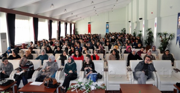 Edebiyat Fakültesi Çanakkale'yi Unutmadı