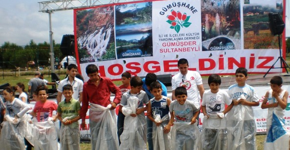 Geleneksel Sultanbeyli Gümüşhaneliler Derneği Piknik Şöleni Yapıldı