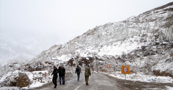 Gümüşhane-Erzincan Karayolunda Heyelan