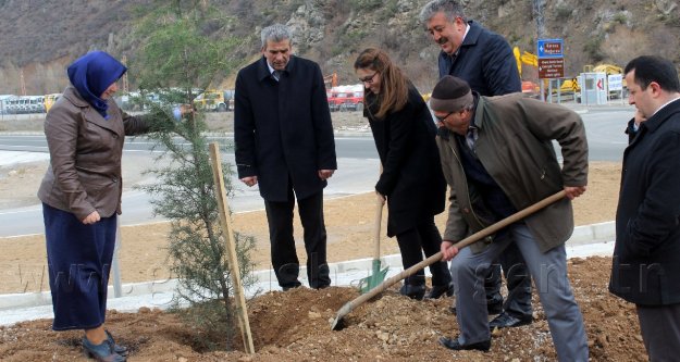 Gümüşhane’de Sağlık Çalışanlarının Adı Ölümsüzleştirildi