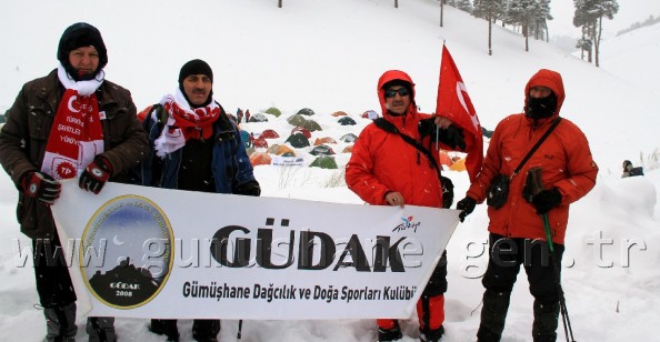 Gümüşhaneli Dağcılar Sarıkamış'ı Unutmadı