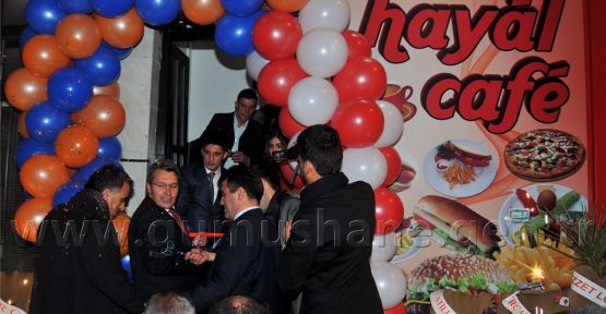 Hayal Cafe Açıldı