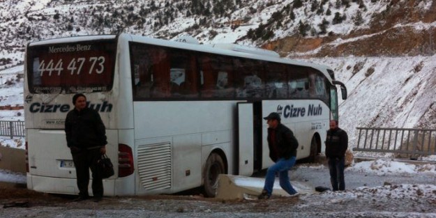 Otobüs Torul Barajına Uçuyordu