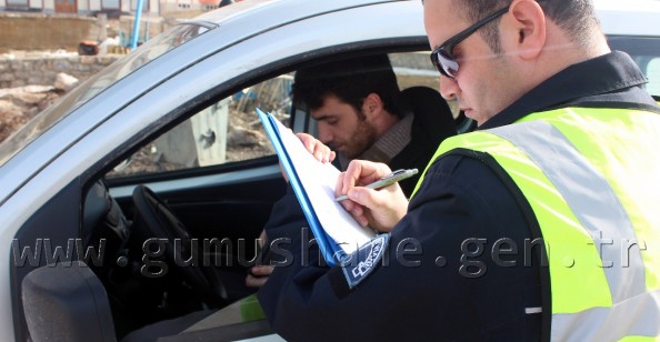 Şiran'da Trafik Denetimleri Sürüyor