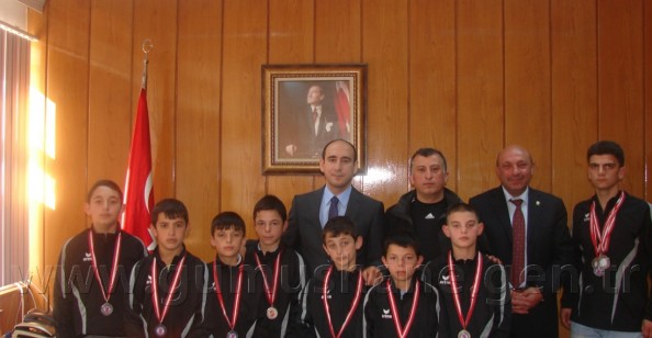 Torul Muay Thai'de Tarihe Geçti