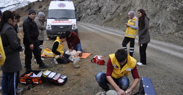 Üniversiteye Eğitim Ambulansı Alındı