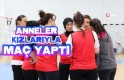 Gümüşhane’de anneler ve kızları voleybol maçında karşılaştı