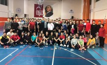 Badminton 1.ve 2. kademe antrenörlük kurslarına rekor katılım