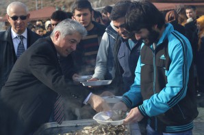 GÜ’de hamsi şenliği