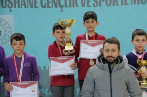 Gümüşhane'de curling heyecanı yaşandı