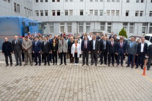 Gümüşhane’de sağlık çalışanlarından terör protestosu