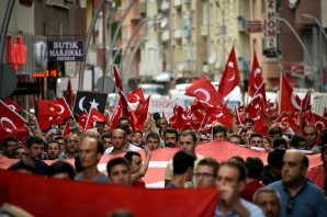 Gümüşhane'de teröre lanet, şehitlere saygı yürüyüşü yapıldı