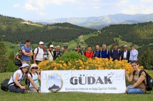 Gümüşhaneli Dağcılar Erikbeli Yaylasında