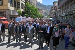 Gümüşhane'de Sağlıklı Yaşam Yürüyüşü Düzenlendi