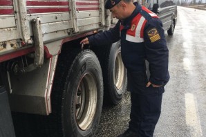 Jandarma’nın kış lastiği denetimi sürüyor