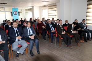 Gümüşhane’de sağlık yöneticilerine iletişim ve diksiyon eğitimi