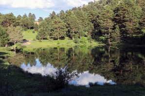 Bir zamanlar atların serinletildiği göl turizme kazandırılmayı bekliyor