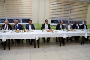 Gümüşhane protokolü Özel İdare’nin iftarında buluştu