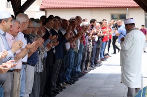 Gümüşhane’de Mursi için gıyabi cenaze namazı kılındı